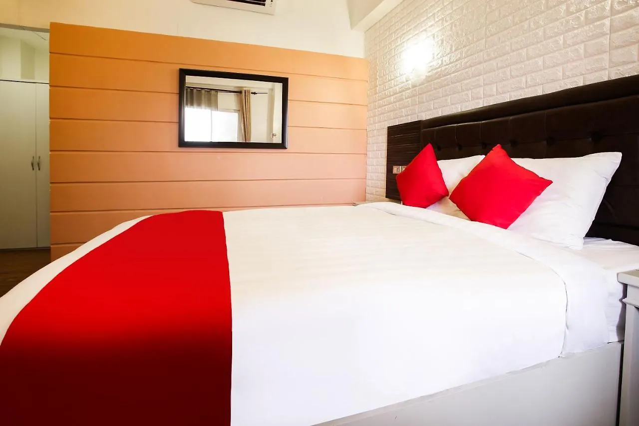 Super Oyo Capital O 786 Kwe Hotel And Resort Angeles 3*,  Filippinerne